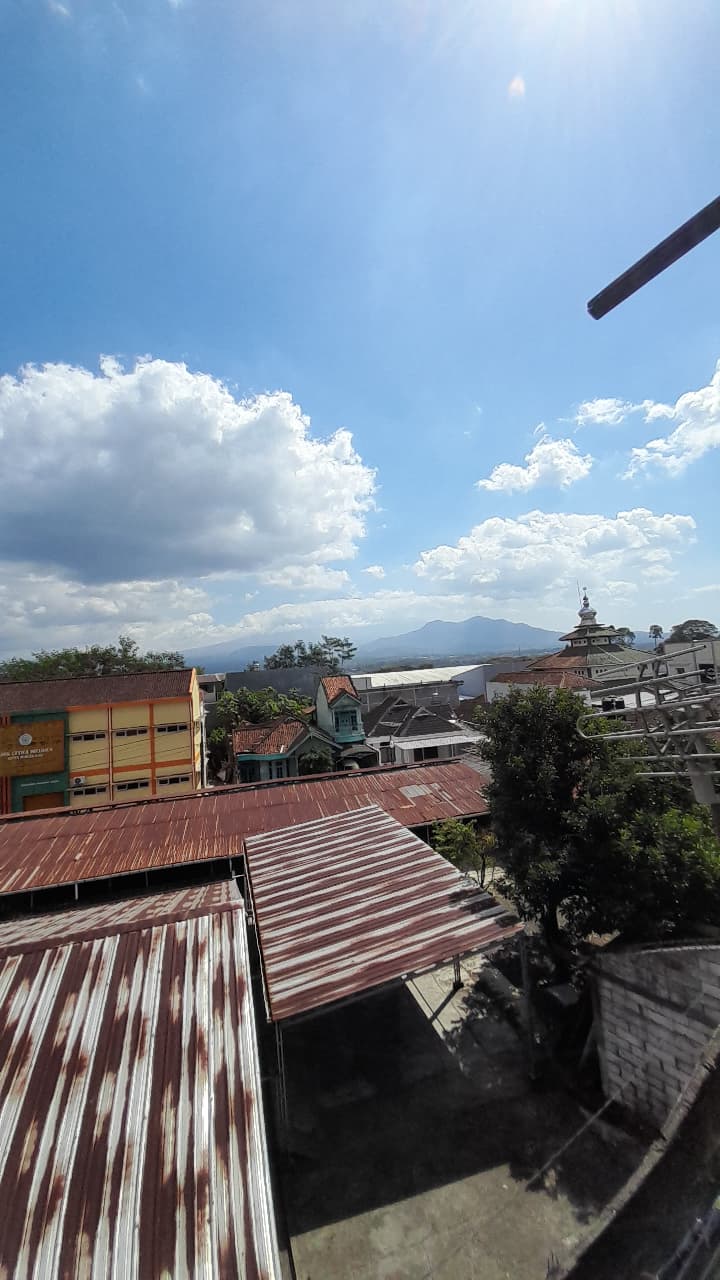 View Gunung Sumbing Dari Jendela Lantai 2
